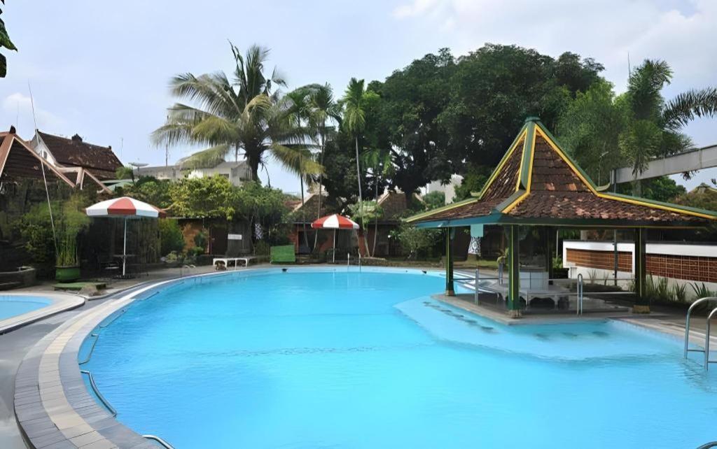 Hotel Batik Yogyakarta Luaran gambar