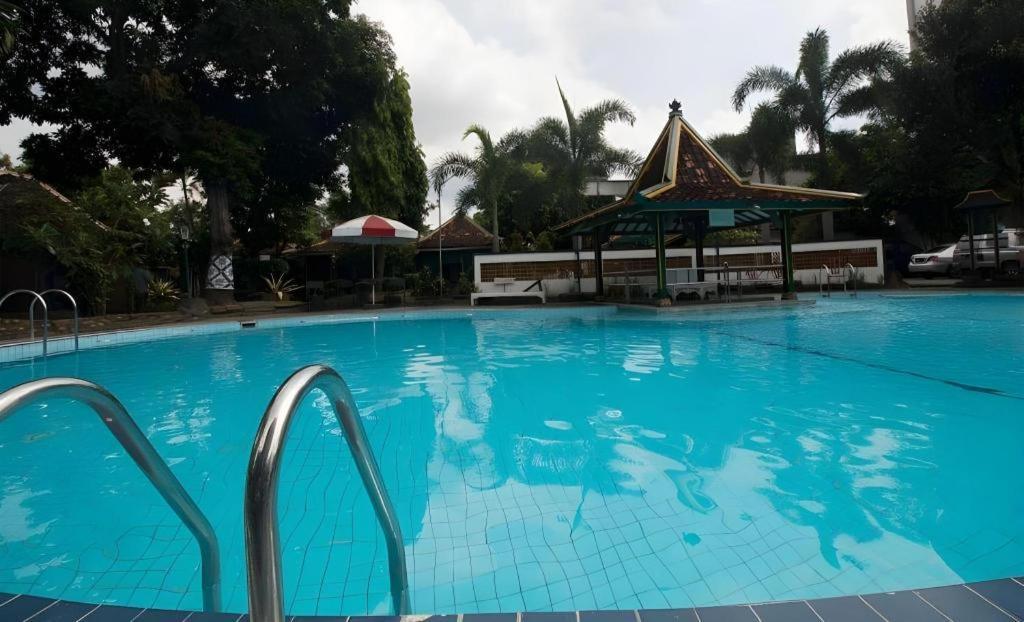 Hotel Batik Yogyakarta Luaran gambar